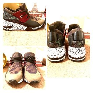 STEVE MADDEN CLIFF SNEAKERS